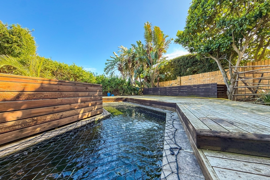 5 Bedroom Property for Sale in Plattekloof Western Cape